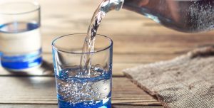 Lee más sobre el artículo Agua: para brindar a toda hora