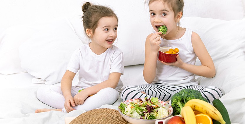 En este momento estás viendo ¿Cómo ayudar a tus pequeños a disfrutar de la comida de forma consciente?